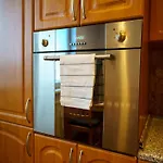 Spacious For Teams & Families With Balcony, Fast Wifi Near Center Апартаменти