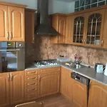 Spacious For Teams & Families With Balcony, Fast Wifi Near Center * Bratislava