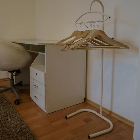 Spacious For Teams & Families With Balcony, Fast Wifi Near Center * Bratislava