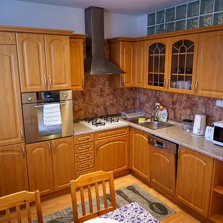 Spacious With A Fireplace In The Апартаменты *