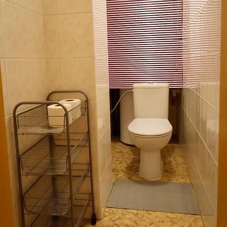 Spacious For Teams & Families With Balcony, Fast Wifi Near Center Apartmán Bratislava
