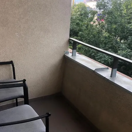 Apartmán Spacious For Teams & Families With Balcony, Fast Wifi Near Center *