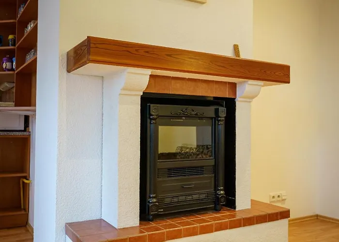 Apartment Spacious 2br For Teams & Families With Balcony, Fast Wifi Near Center